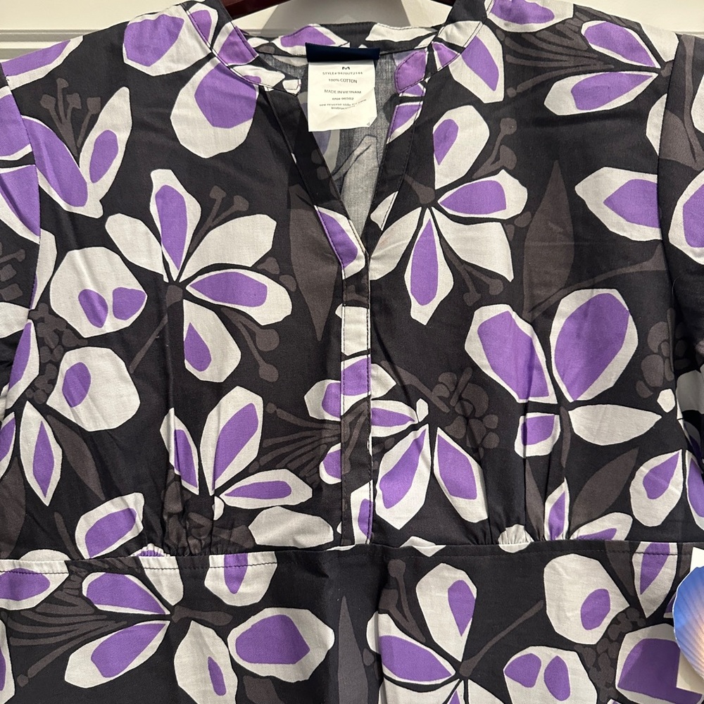 Scrub top - Picture 2 of 4
